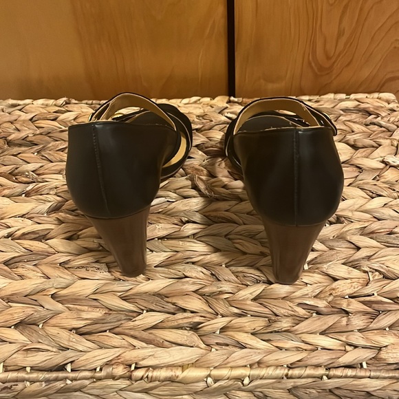 Sézane Double-Strap Heels (Unworn) - Picture 3 of 6